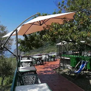 https://perla-del-levante-hostel.hotelitalianriviera.com